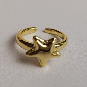 Pre-owned women's classic exquisite rings